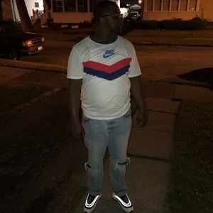 Meet your Posher, Dejon